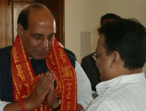 फर्जी दूतावास वाले ठग हर्षवर्धन की 4 देशों में कंपनियां:4 लग्जरी कारें, 44 लाख कैश; पार्टनर ने स्विट्जरलैंड में ठगे 300 करोड़ |