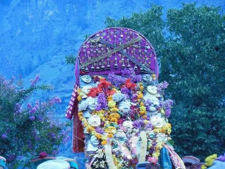 कुल्लू में आज प्रदर्शन करेंगे लोग; कंगना समेत मोदी के करीबी रामसिंह भी विरोध में उतरे |