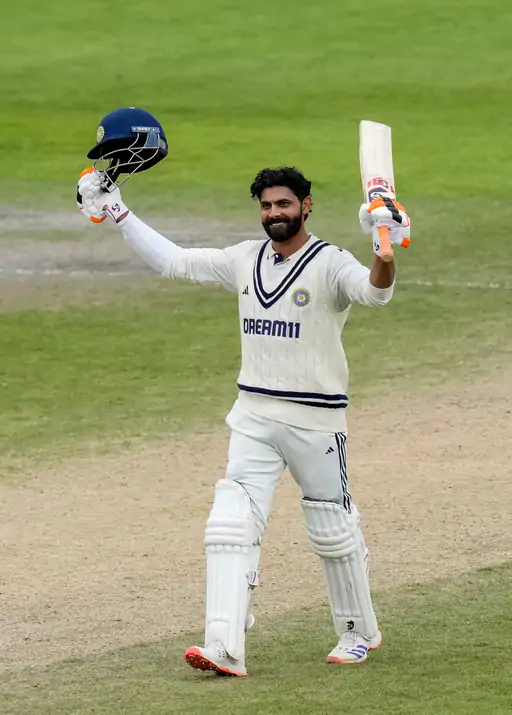 मैनचेस्टर टेस्ट में गिल के 5 रिकॉर्ड्स:4 शतक लगाकर ब्रैडमैन-गावस्कर की बराबरी, इंग्लैंड सीरीज में 722 रन बनाने वाले पहले भारतीय भी बने |