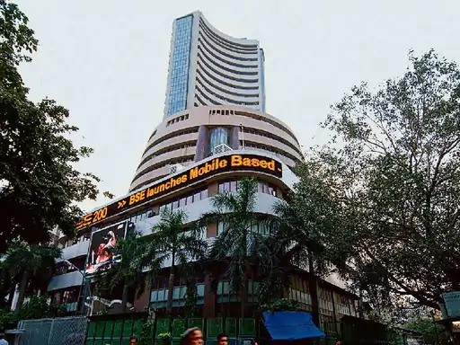 सेंसेक्स 100 अंक चढ़कर 81,400 पर कारोबार कर रहा:निफ्टी 24,850 पर; NSE के मेटल 