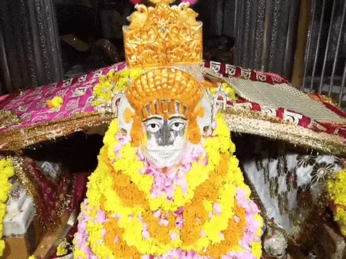 बाबा रामदेवजी का मेला, 2-लाख श्रद्धालु रोजाना कर रहें दर्शन:कतारों के ऊपर से बनाई पुलिया