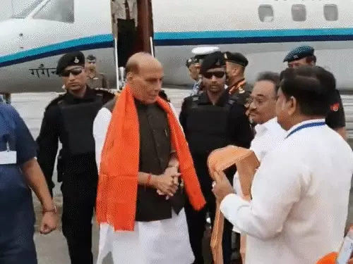 मोदी ने कोलकाता में कंबाइंड कमांडर्स कॉन्फ्रेंस का उद्घाटन किया:सम्मेलन में देश की सुरक्षा पर चर्चा