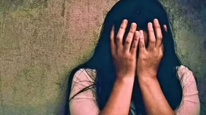 ओडिशा में पुरी बीच के पास स्टूडेंट से गैंगरेप:दोस्त के हाथ बांधे; आरोपी पैसे मांग रहे थे