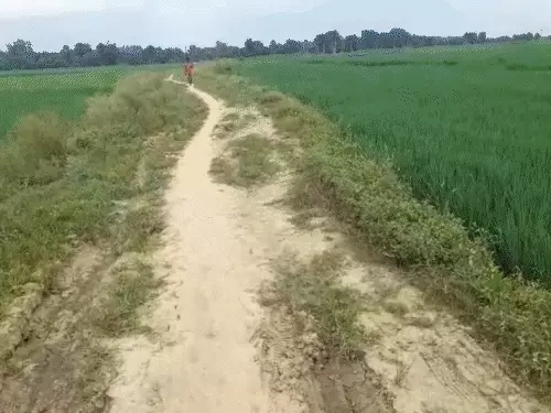 औरंगाबाद में रोड नहीं तो वोट नहीं का ऐलान