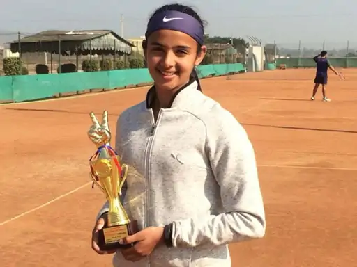 गुरुग्राम में इंटरनेशनल टेनिस खिलाड़ी की हत्या:एकेडमी चलाने से नाराज ​पिता ने मारी 3 गोलियां, बोला- लोग ताने मारते थे |